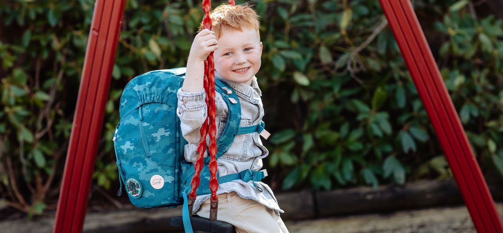 En ryggsekk fra Beckmann er lett å tilpasse barnets kropp.