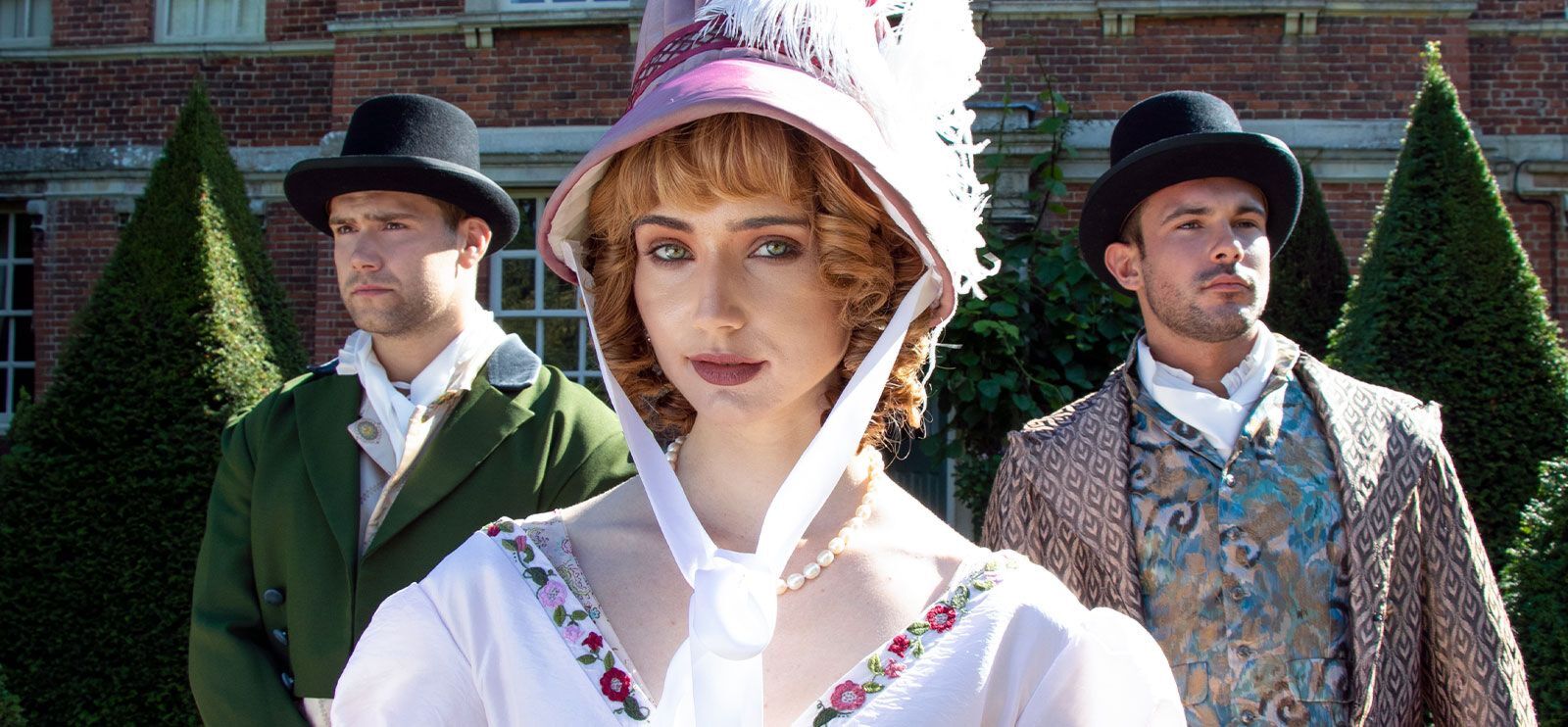 Les bøkene om familien Bridgerton. Foto: Tony Marturano