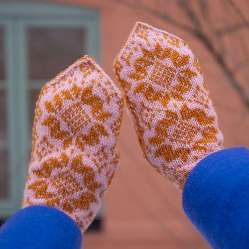 Strikk Vottar Strikk rosa og oransje votter