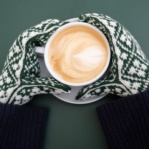 Strikk vottar Strikk grønne og hvite votter.